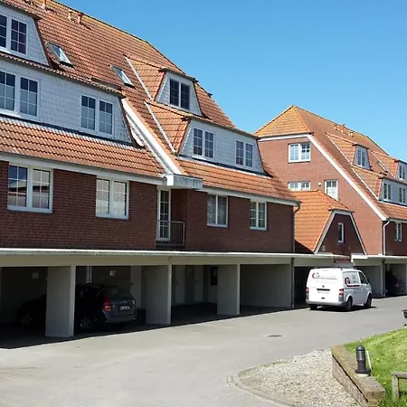 Apartment Am Pool Und 11 *