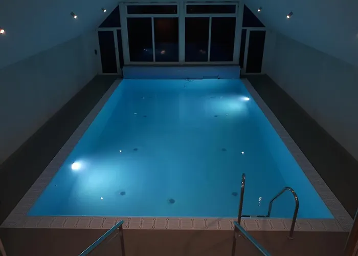 公寓 Am Pool Und 11