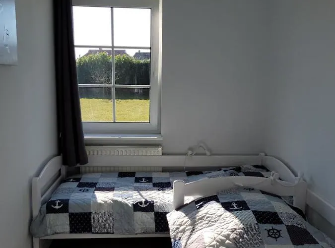 Am Pool Und 11 公寓